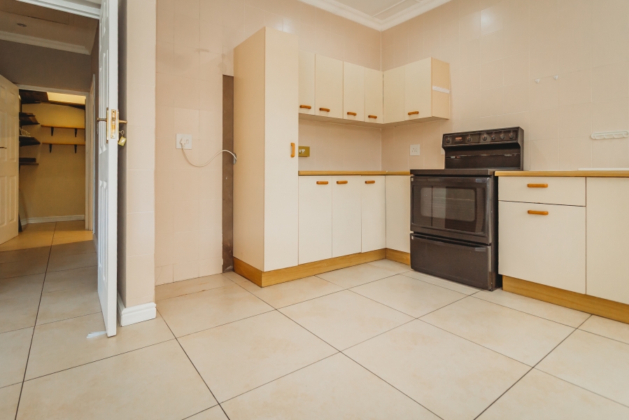 2 Bedroom Property for Sale in Bodorp Western Cape